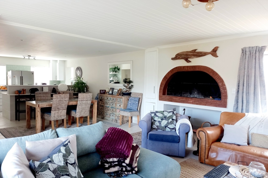 3 Bedroom Property for Sale in Bluewater Bay Western Cape